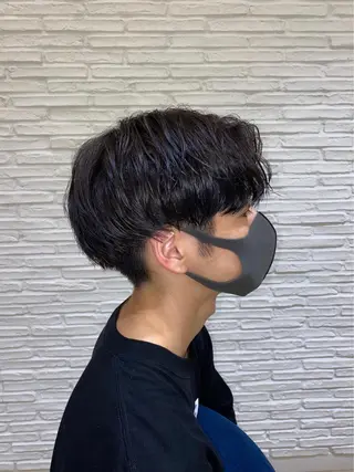 カラー 井上 日菜乃のヘアスタイル