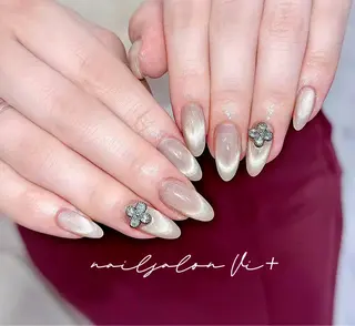 ネイル ✨Nailsalon Vi+✨のネイルデザイン