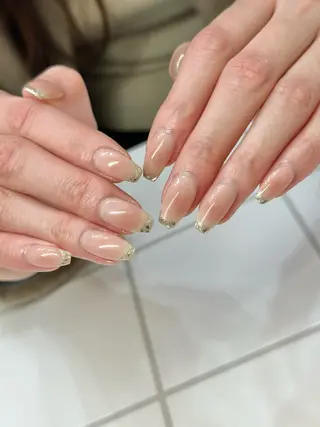 ネイル Elegancia. Hiromiのネイルデザイン