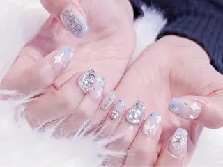 ネイル MoonNail ユリ🌸のネイルデザイン