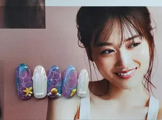 ネイル bloom *のネイルデザイン