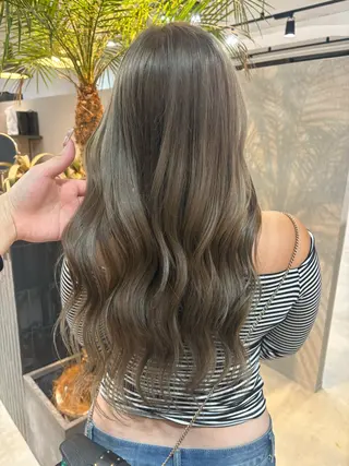 ロング merly miinaのヘアスタイル