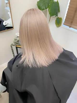 セミロング カラー かわさき ともやのヘアスタイル