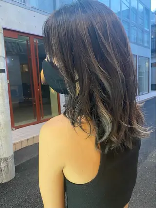 セミロング カラー 千 田のヘアスタイル