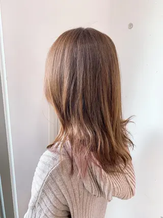 セミロング カラー パーマ 白髪ぼかしハイライト 柳川拓哉のヘアスタイル