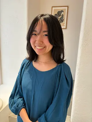 ミディアム n a n a / 京都美容室のヘアスタイル