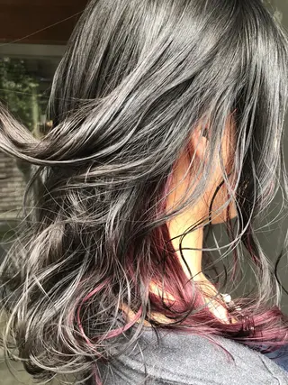 セミロング カラー ヘアアレンジ ミニボブ/ブリーチ 🌈MISATOのヘアスタイル