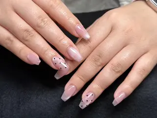 ネイル Ui_Amor (パラジェル)のネイルデザイン