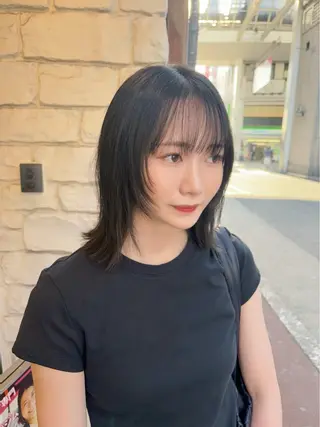 ミディアム 艶カラー／艶髪/川上 慶貴のヘアスタイル