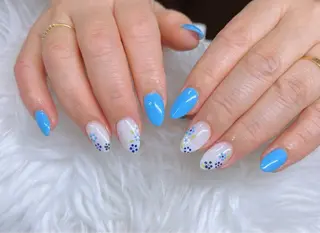 ショート Lee _nailのネイルデザイン