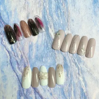 ネイル ネイルサロン　リベルテ所属・メグロ （Liberte）のネイルデザイン