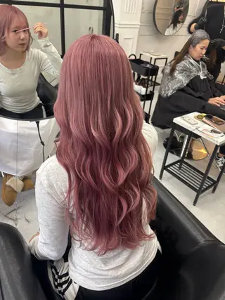 ロング MaisonHALU さくらのヘアスタイル