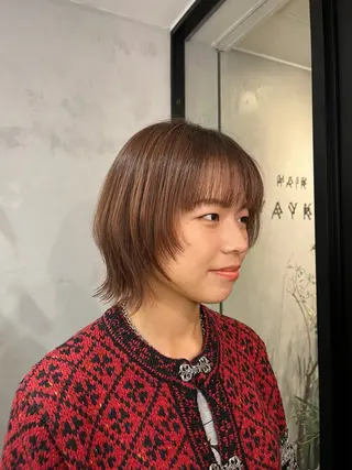 ミディアム 小山 志保子のヘアスタイル