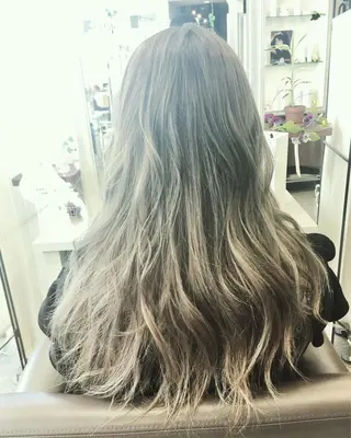 ロング GROSS所属・正木 彩音のヘアスタイル