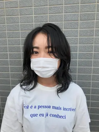 ミディアム パーマ スズキ シオリのヘアスタイル