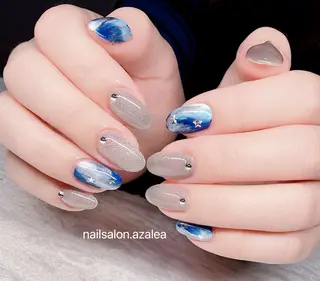 ネイル R inのネイルデザイン