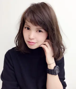 ミディアム カラー sato yoのヘアスタイル