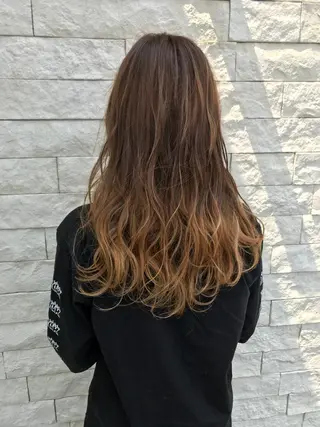 ロング カラー EARTH石巻店 尾形  裕のヘアスタイル