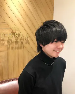 ショート メンズ 鈴村 大介のヘアスタイル