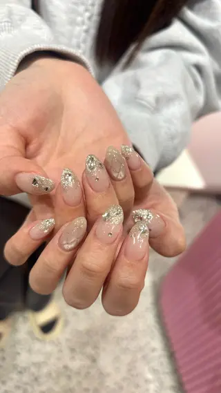 ネイル émure. パラジェル認定サロンのネイルデザイン