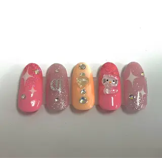 ネイル パーツ全部¥110 サロンミミのネイルデザイン