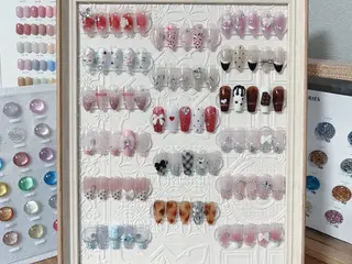 ネイル B&B Nail のネイルデザイン