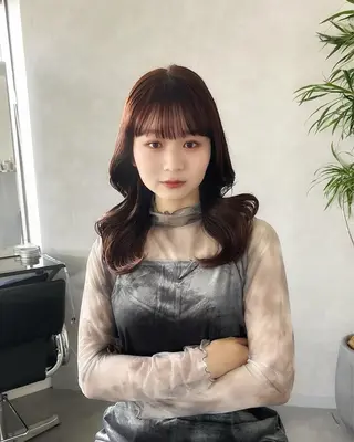 ミディアム カラー ❤️ショートカット ・顔周りカット❤️のヘアスタイル