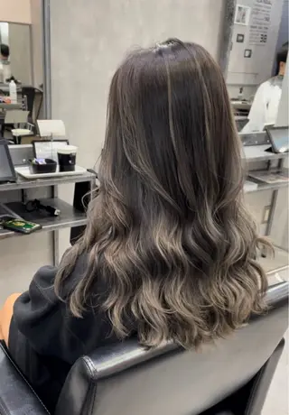 ロング RAWR　Hair Brio所属・髪質改善/ブリーチ /ユウキ🫧🌸のヘアスタイル