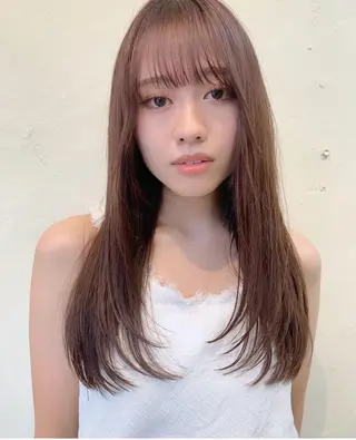 ロング 吉川 陽菜のヘアスタイル
