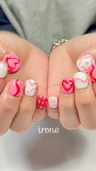 ネイル 小さなサロン ironeのネイルデザイン
