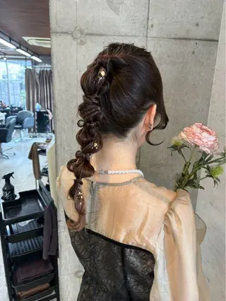 ロング ヘアアレンジ 美髪× ヘアセット✨Araiのヘアスタイル