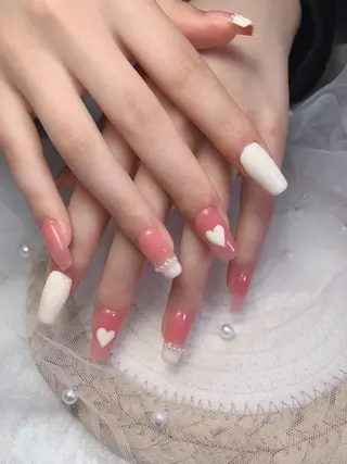 ネイル uu ネイルサロン関内🌼のネイルデザイン