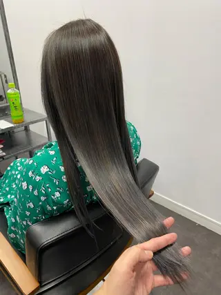 ロング 平田 広大のヘアスタイル