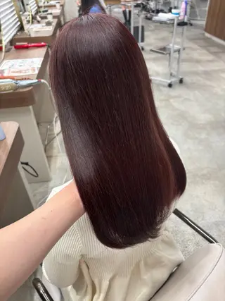 ロング カラー 藤野 結衣のヘアスタイル