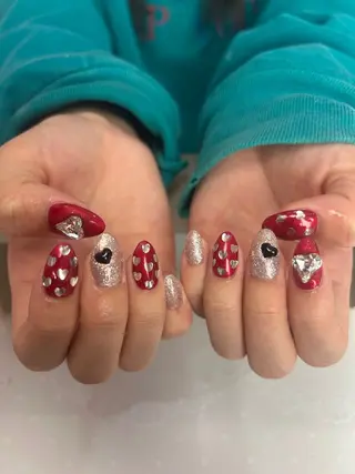 ネイル りぼんRe:born 🎀のネイルデザイン