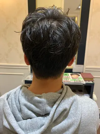 メンズ 粟田 めぐみのヘアスタイル