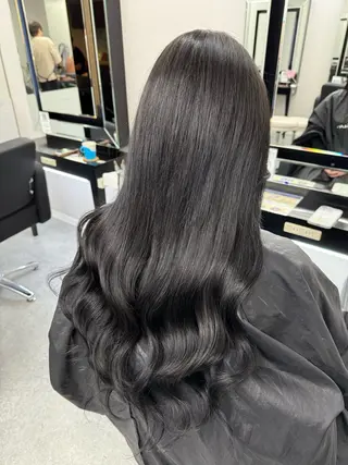 ロング 𝙃𝘼𝙍𝙐🎀 韓国×エクステのヘアスタイル