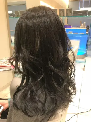 ロング カラー パーマ ヘアアレンジ メンズ キッズ ネイル マツエク・マツパ EnBlesS西宮 マンツーマン神道有基のヘアスタイル
