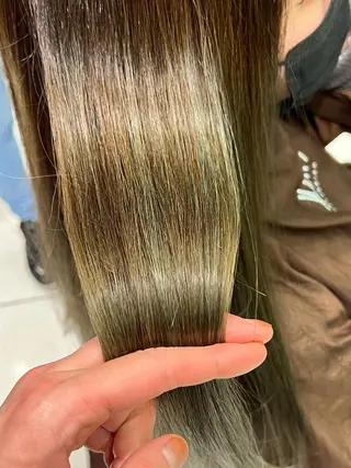 ロング 青木 捺稀のヘアスタイル