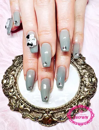 ネイル CROWN プライベートサロンのネイルデザイン