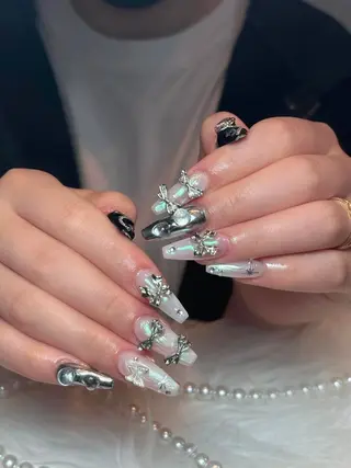 ネイル Julli NailStudioのネイルデザイン
