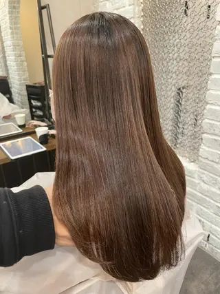 セミロング パーマ 🫧透明感ケアカラー 守利🫧のヘアスタイル