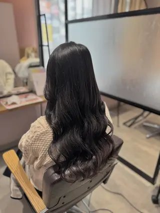 カラー 西原 愛紗のヘアスタイル