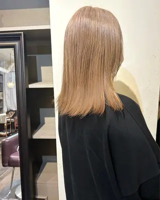 ミディアム 樋富 優香のヘアスタイル