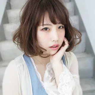ミディアム セミロング カラー tuuli トゥーリのヘアスタイル