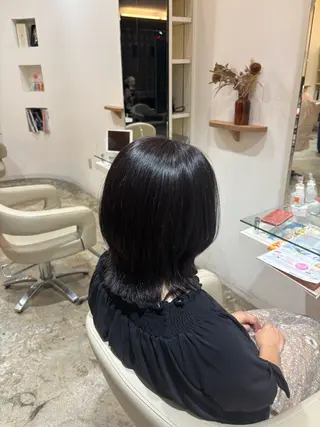 ミディアム カラー 佐藤 優里のヘアスタイル