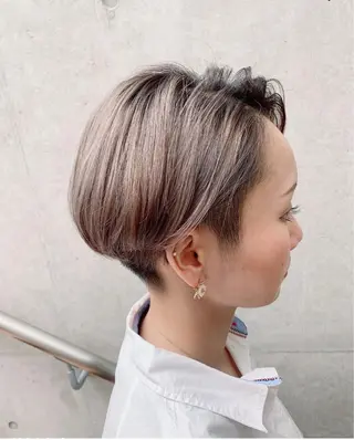 ショート カラー box mico. mutsumiのヘアスタイル