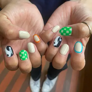 ネイル うにゃねいる🌷 Mayaのネイルデザイン