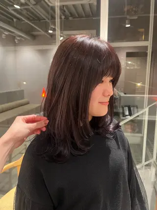 ミディアム manami/ ハッシュレイヤーのヘアスタイル