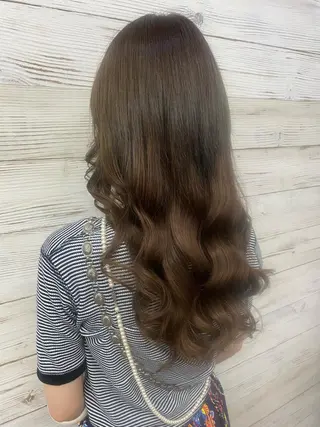 ロング カラー ヘアアレンジ LAVENDIA 初音のヘアスタイル